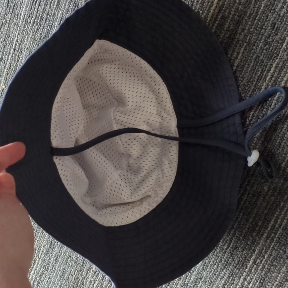 👛10/20$ Ajustable Summer hat - Picture 2 of 4